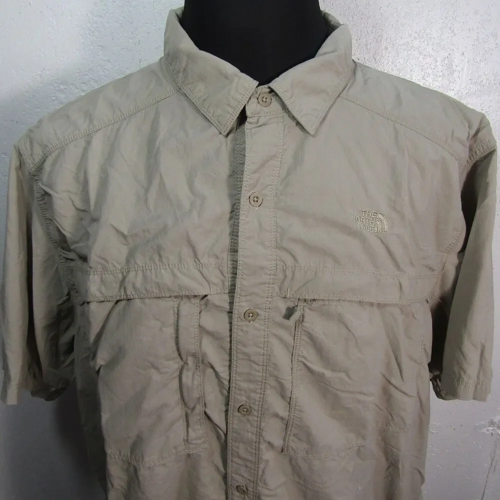 The North Face Men's XXL Tan Short Sleeve Button Up Vented Ripstop Fishing Shirt